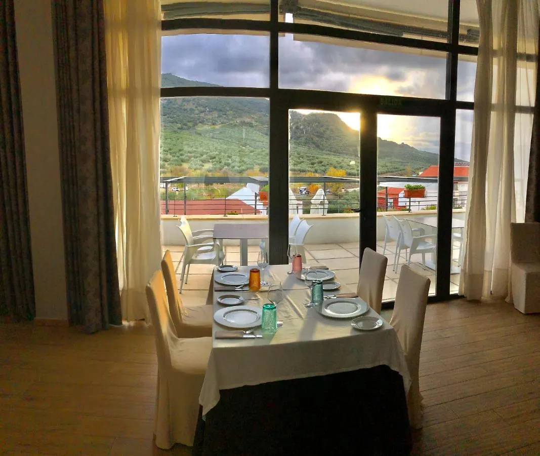 Hotel Mencía Subbética à Doña Mencía 3*,